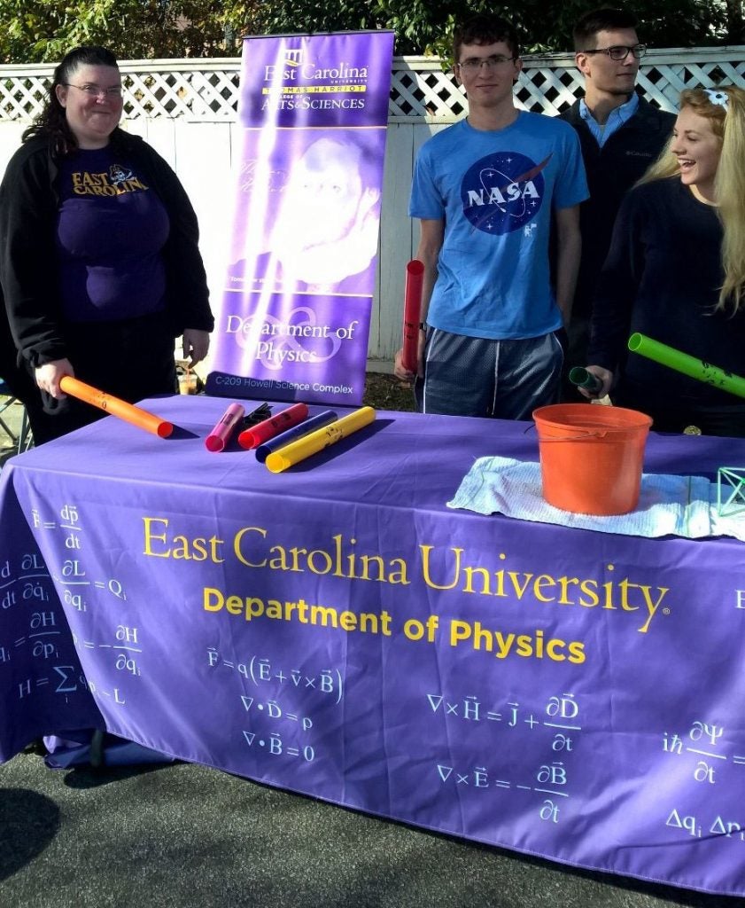 SPS members participate in community outreach for the Department of Physics.